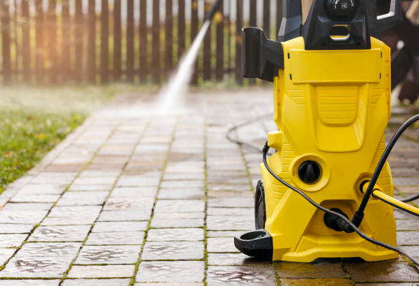 Best Sidewalk and Walkway Cleaning  in Claremont, CA